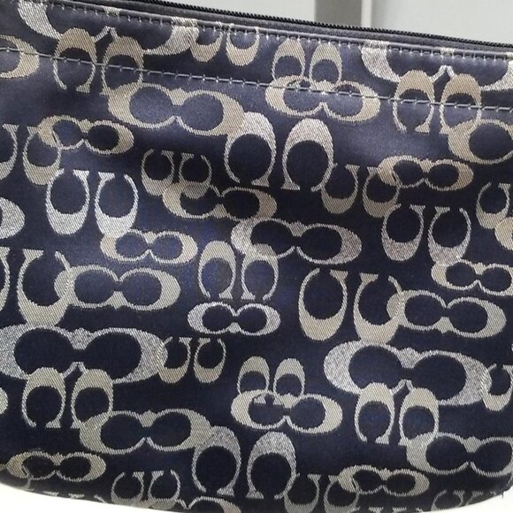 Coach Signature Turnlock Crossbody - Picture 5 of 7